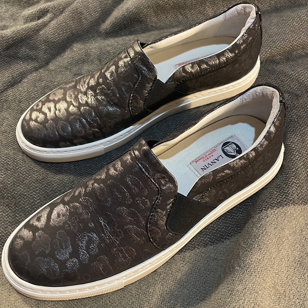 Lanvin Paris Designer Leopard Print Shimmering Slip-ons